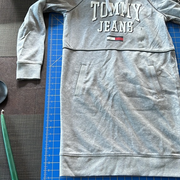 Tommy Jeans-Women Size S- Gray-Sweatshirt Dress w/ Hood-27 in from armpit to hem - Picture 5 of 5